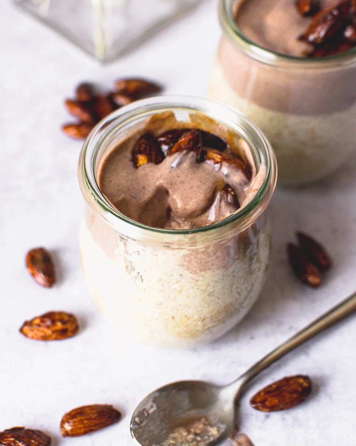 Vanille Overnight Oats mit gebrannten Mandeln